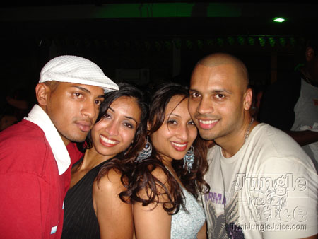 scruples_blocko_2006_pt2-052