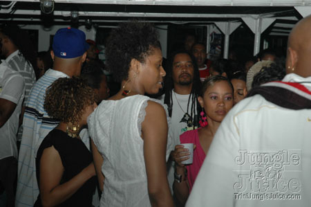 socaweb_boatride_2006-07
