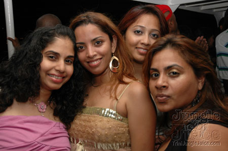 socaweb_boatride_2006-27