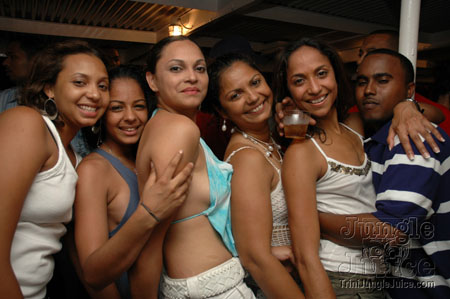 socaweb_boatride_2006-38