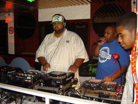 splash_boatride_2006-030