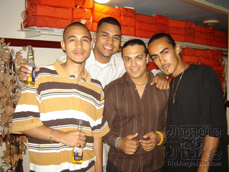 splash_boatride_2006-056