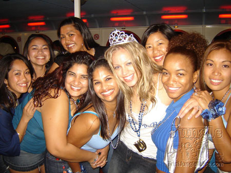 splash_boatride_2006-059