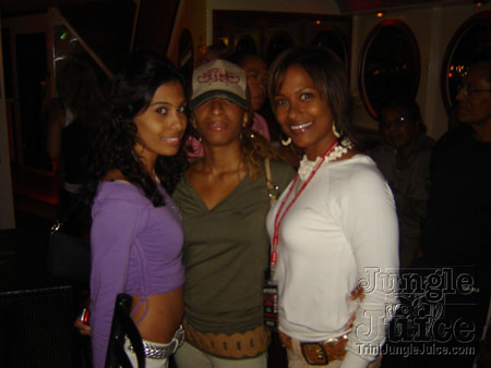 splash_boatride_2006-070