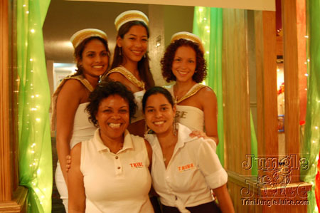 tribe_costume_viewing-09