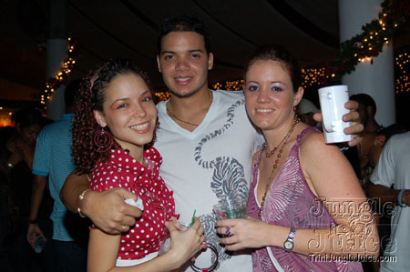 tribe_jingle_bell_jam-005