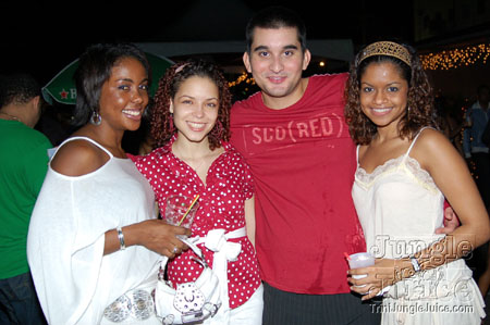 tribe_jingle_bell_jam-006