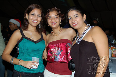 tribe_jingle_bell_jam-039