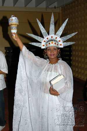 trini_revellers_2k7_launch_pt1-004