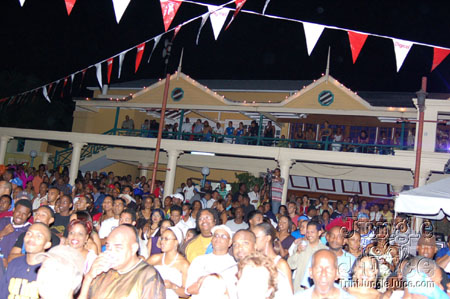 trini_revellers_2k7_launch_pt1-026