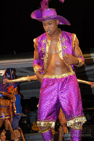 trini_revellers_2k7_launch_pt1-138