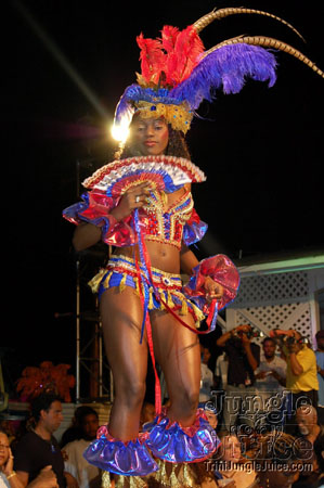 trini_revellers_2k7_launch_pt2-002