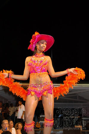 trini_revellers_2k7_launch_pt2-021