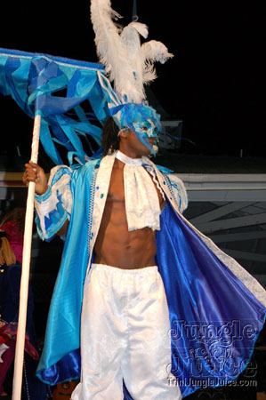 trini_revellers_2k7_launch_pt2-055