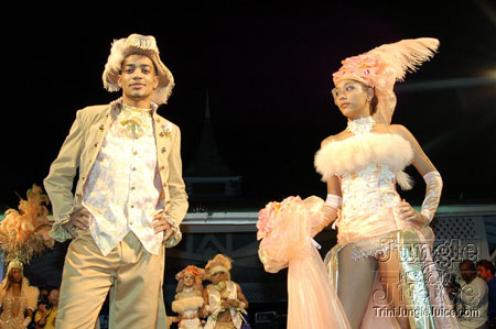 trini_revellers_2k7_launch_pt2-065