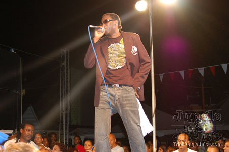 trini_revellers_2k7_launch_pt2-120