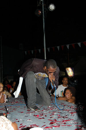 trini_revellers_2k7_launch_pt2-121