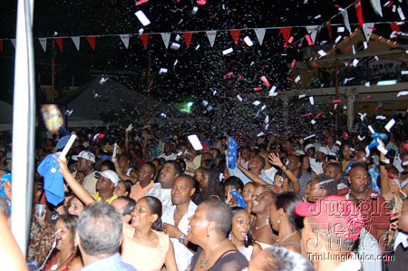 trini_revellers_2k7_launch_pt2-122