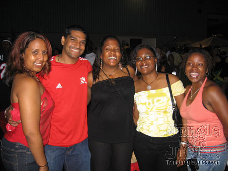 unite_de_nations_5-16