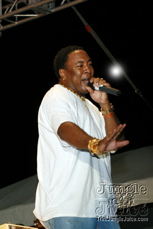 university_fete_2006_pt1-059