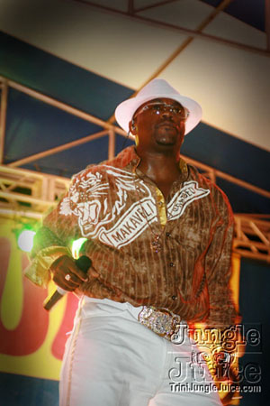 university_fete_2006_pt1-068