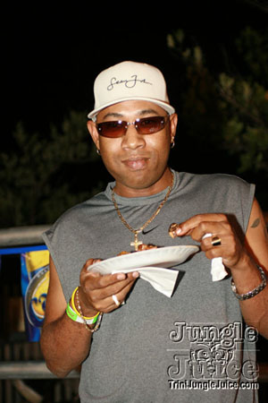 university_fete_2006_pt1-123