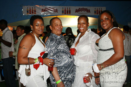 university_fete_2006_pt1-126