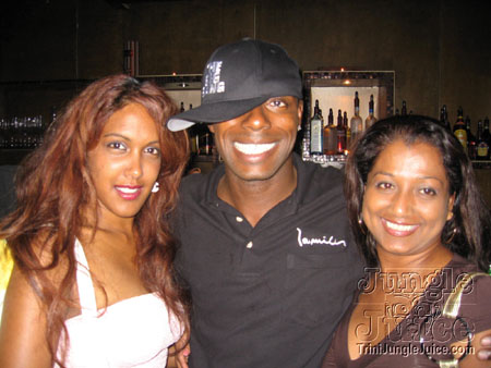 wed_on_de_roof_2006-04