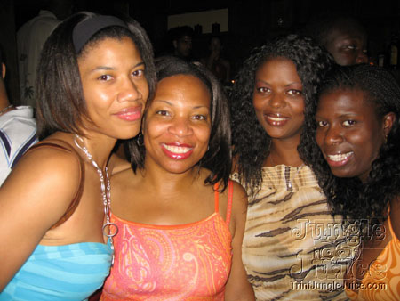 wed_on_de_roof_2006-13