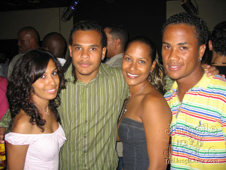 wed_on_de_roof_2006-15