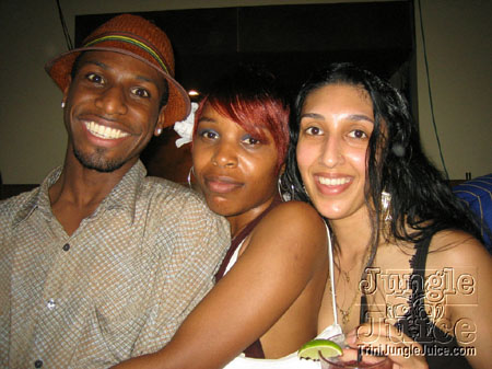 wed_on_de_roof_2006-34