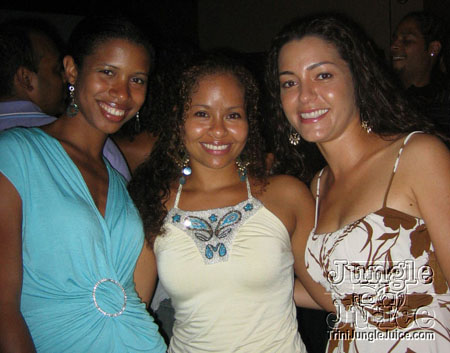 wed_on_de_roof_2006-47