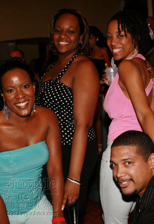 xclusv_atlantis_2006-11