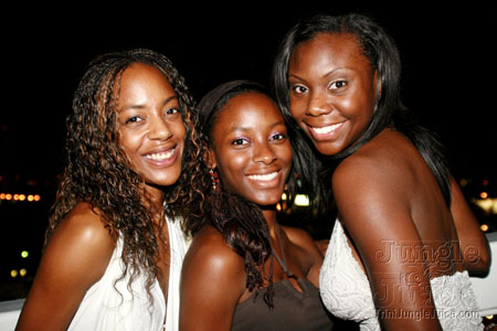 xclusv_atlantis_2006-41