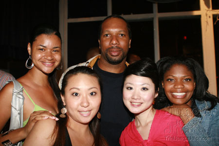 xclusv_atlantis_2006-55