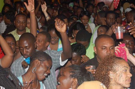 klimax_zanzabar_alt_2006-094