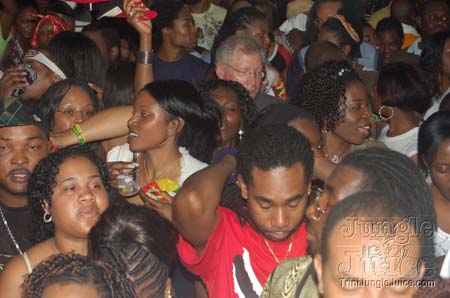 klimax_zanzabar_alt_2006-102