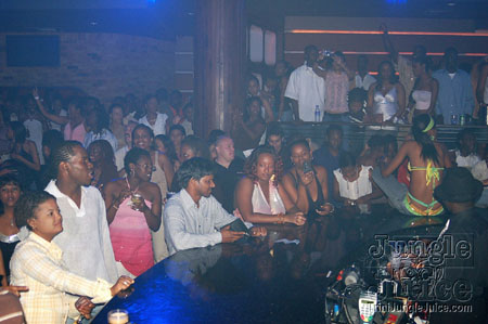 zen_rooftop_22sept06-36