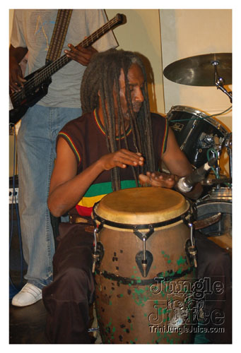 4_bands_chaconia-041