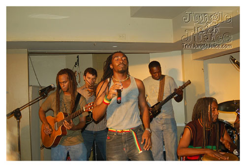 4_bands_chaconia-057