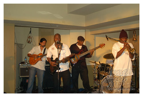 4_bands_chaconia-064