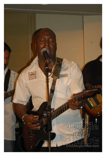 4_bands_chaconia-068