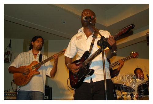 4_bands_chaconia-081