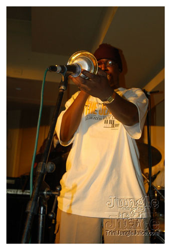 4_bands_chaconia-087