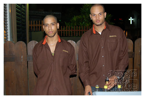 a_little_bit_of_bling-003