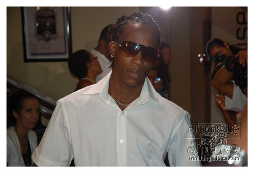 a_little_bit_of_bling-019