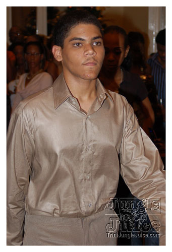 a_little_bit_of_bling-035