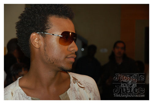 a_little_bit_of_bling-047