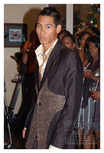 a_little_bit_of_bling-048