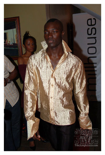 a_little_bit_of_bling-057